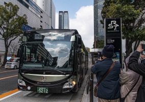 名駅～栄間を専用バスで結ぶ“SRT”が運行を開始